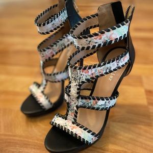Nicole Miller high heel sandals